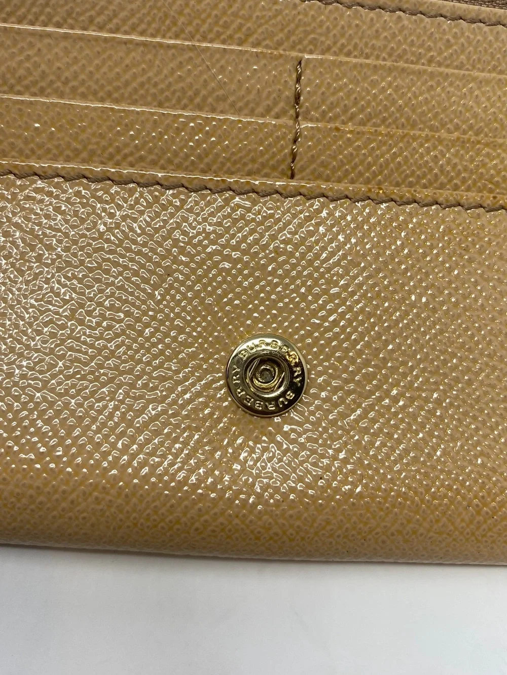 Burberry khaki tan
